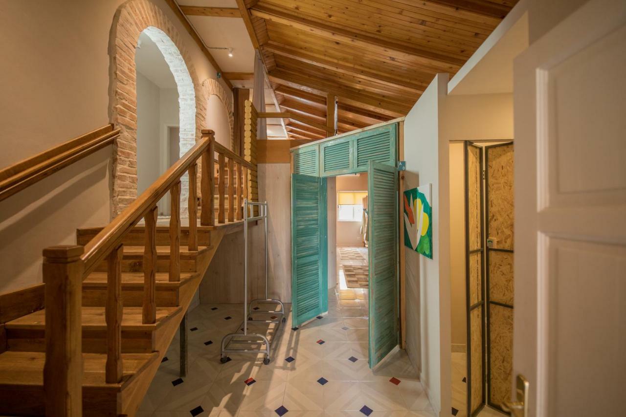 Mosaic Home Tirana Esterno foto