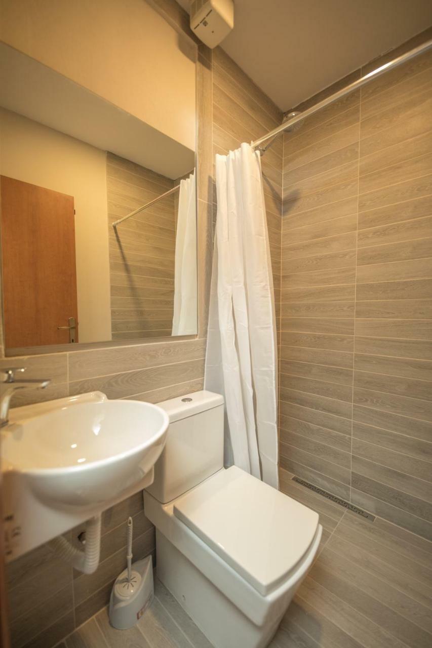 Mosaic Home Tirana Esterno foto